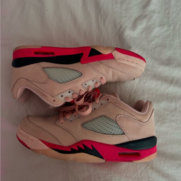 Wmns Air Jordan 5 Retro Low 'Girls That Hoop' - Picture 1 of 8